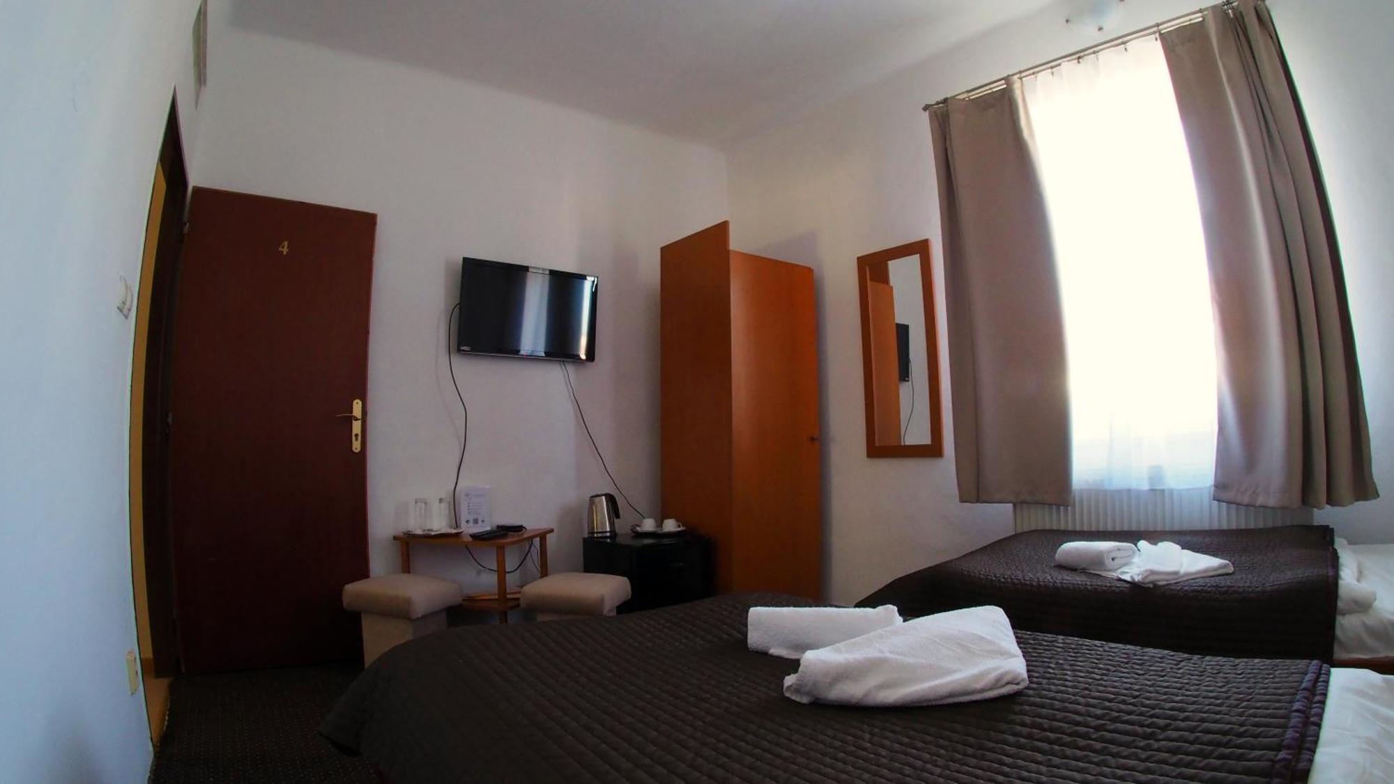 Penzion Zlaty Dukat Zvolenská Slatina Dış mekan fotoğraf