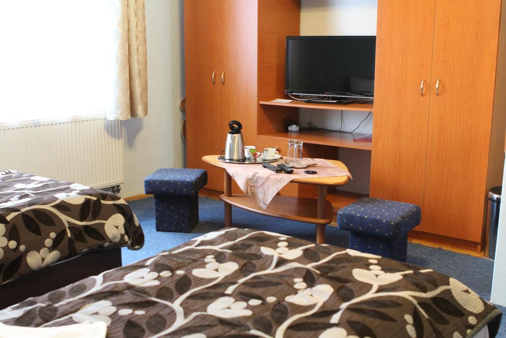 Penzion Zlaty Dukat Zvolenská Slatina Dış mekan fotoğraf